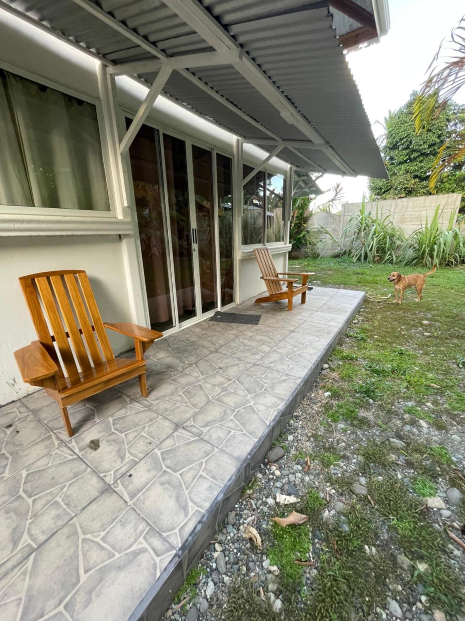 Casa Blanca Beachfront House With Shared Pool Access Pangea Lodge Manzanillo  Exterior photo