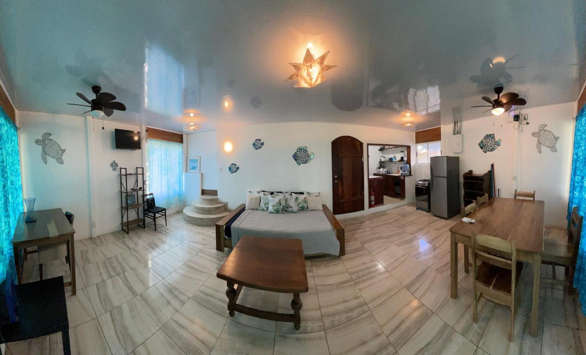 Casa Blanca Beachfront House With Shared Pool Access Pangea Lodge Manzanillo  Exterior photo